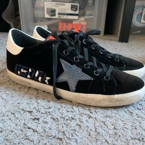Barely worn Golden Goose sneakers!